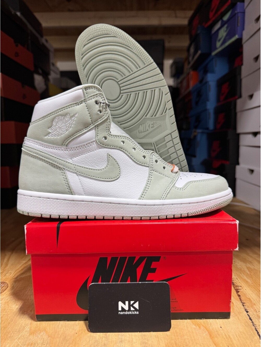 Wmns Air Jordan 1 Retro High OG 'Seafoam' CD0461-002 BRAND NEW WOMENS SIZE 9